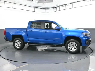 2022 Chevrolet Colorado 2WD LT RWD photo