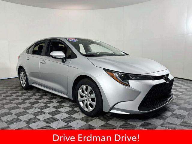 2022 Toyota Corolla LE FWD photo