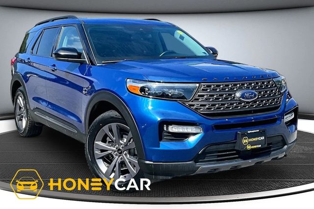 2022 Ford Explorer XLT 4WD photo