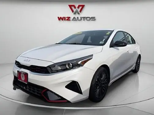 2022 Kia Forte GT-Line FWD photo