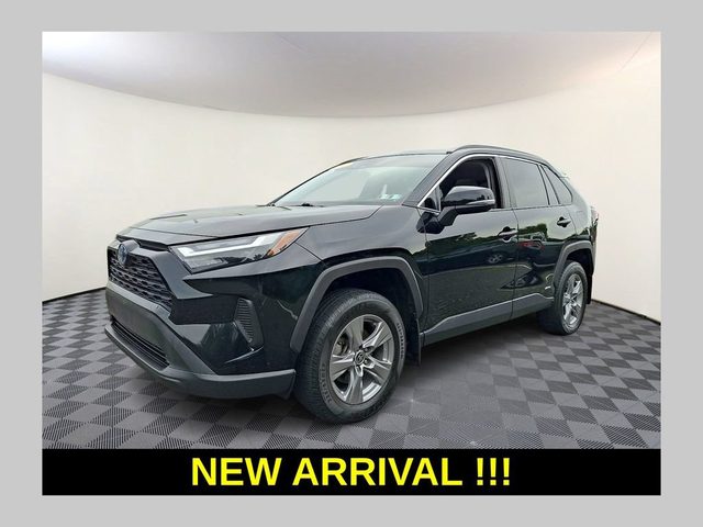 2022 Toyota RAV4 Hybrid XLE AWD photo