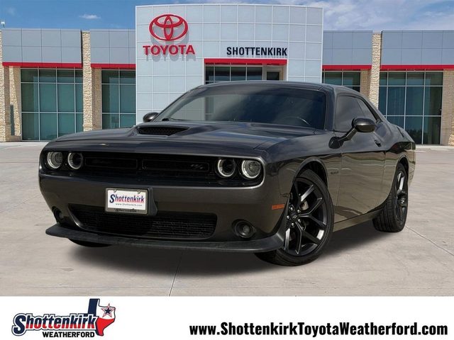 2022 Dodge Challenger R/T RWD photo