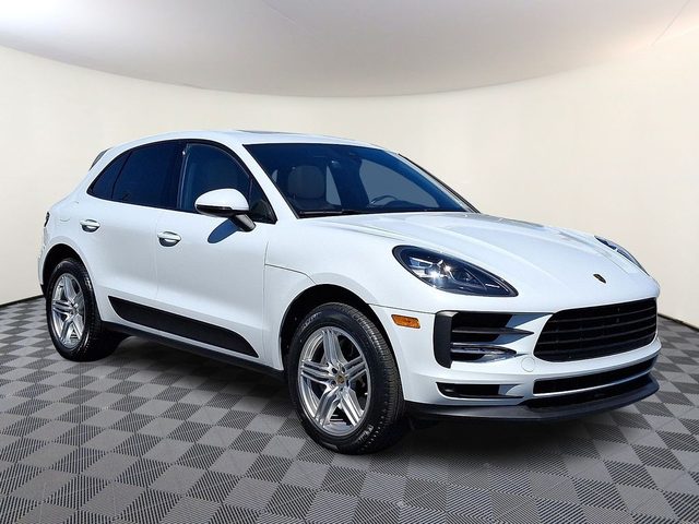 2021 Porsche Macan S AWD photo