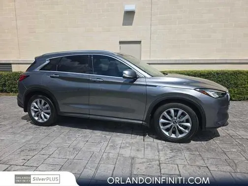 2022 Infiniti QX50 LUXE FWD photo