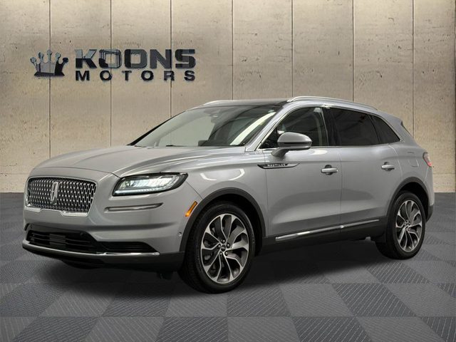 2022 Lincoln Nautilus Reserve AWD photo