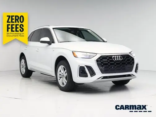 2022 Audi Q5 S line Premium AWD photo