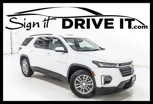 2022 Chevrolet Traverse LT Leather FWD photo