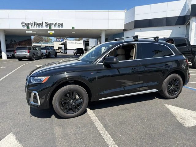 2022 Audi Q5 S line Premium AWD photo