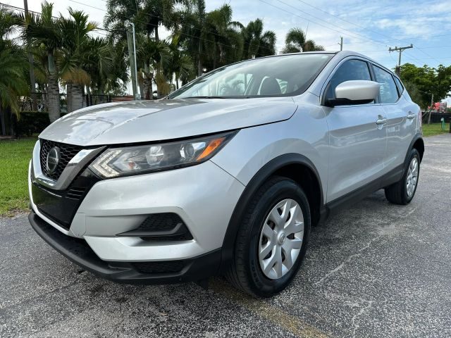 2020 Nissan Rogue Sport S FWD photo