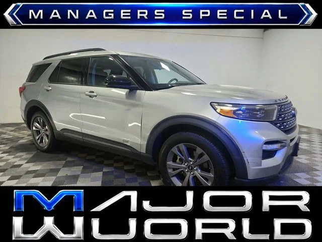 2022 Ford Explorer XLT 4WD photo
