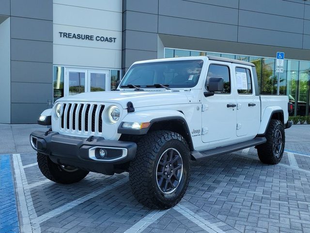 2022 Jeep Gladiator Overland 4WD photo