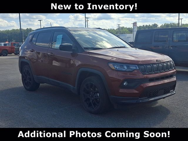 2022 Jeep Compass Altitude 4WD photo