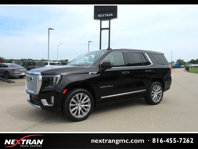 2022 GMC Yukon Denali 4WD photo