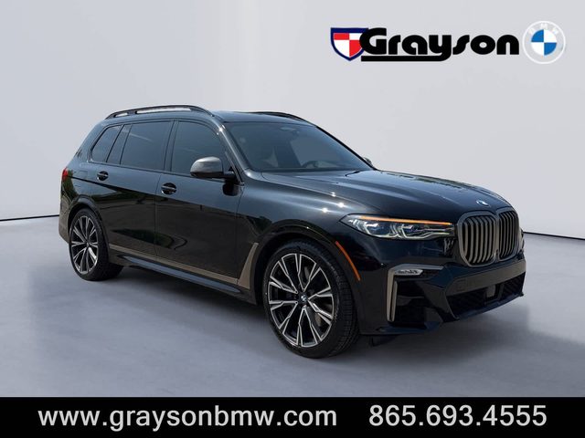 2022 BMW X7 M50i AWD photo