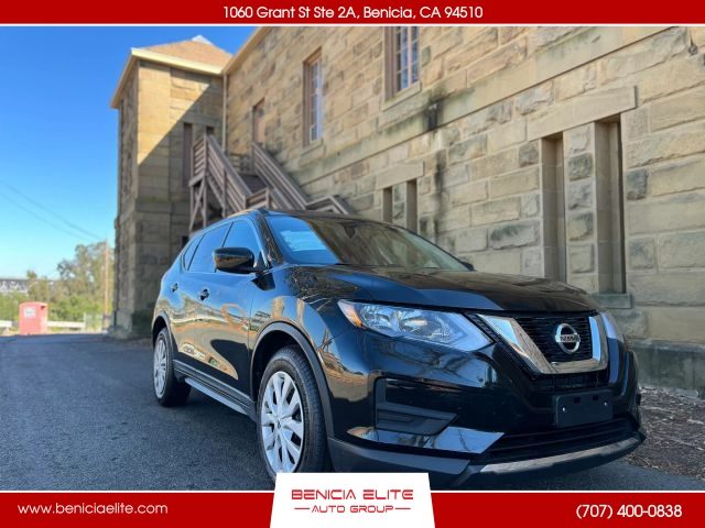 2017 Nissan Rogue S FWD photo