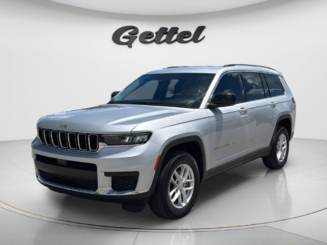 2022 Jeep Grand Cherokee L Laredo RWD photo