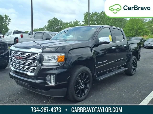 2022 GMC Canyon 4WD Denali 4WD photo