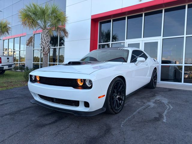 2022 Dodge Challenger R/T Scat Pack RWD photo