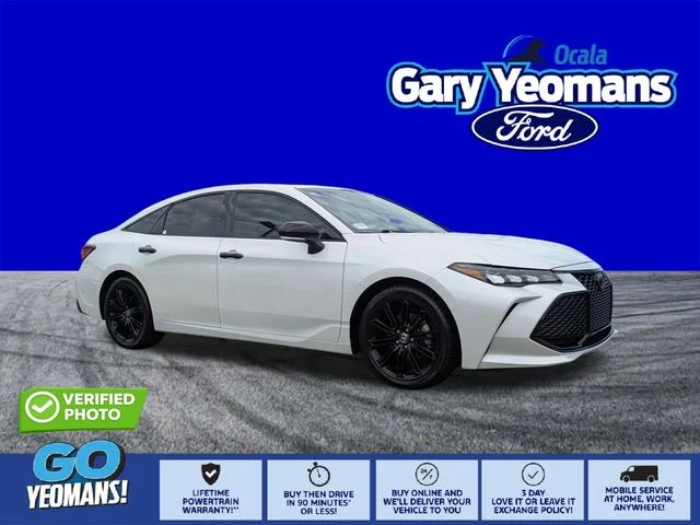 2022 Toyota Avalon Hybrid XSE Nightshade FWD photo