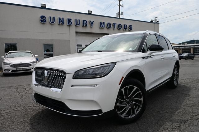 2022 Lincoln Corsair Standard AWD photo
