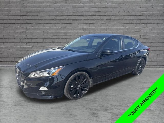 2022 Nissan Altima 2.5 SR FWD photo