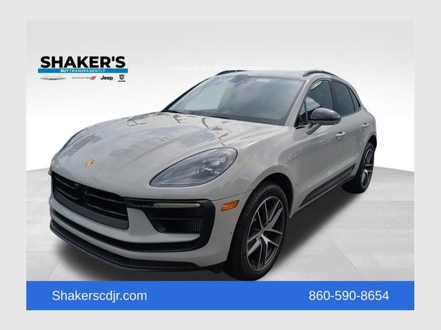 2023 Porsche Macan S AWD photo
