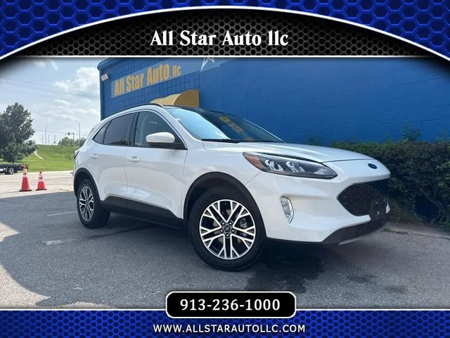 2022 Ford Escape SEL AWD photo