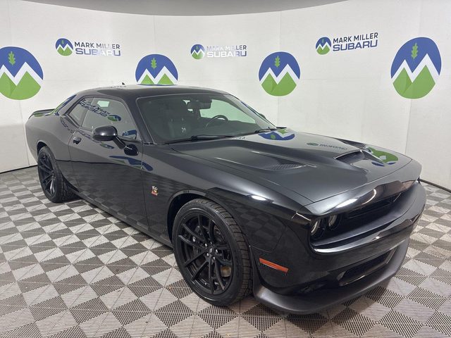 2022 Dodge Challenger R/T Scat Pack RWD photo