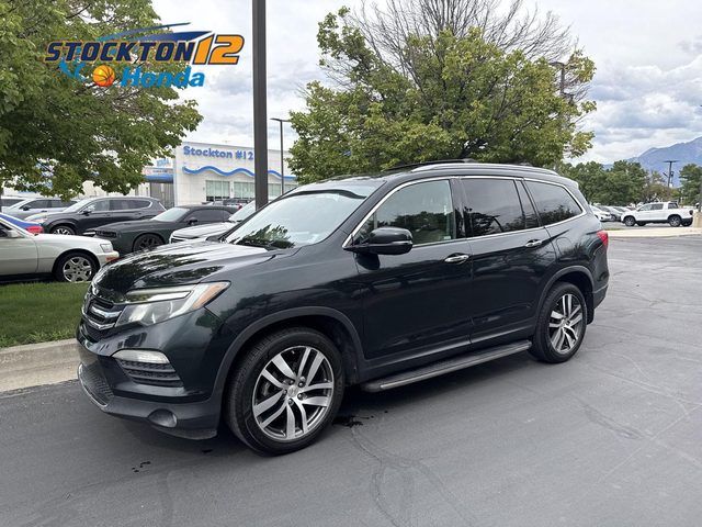 2016 Honda Pilot Elite AWD photo