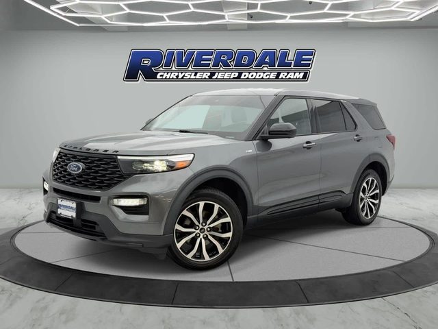 2022 Ford Explorer ST-Line 4WD photo