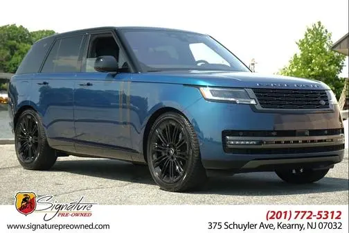 2023 Land Rover Range Rover SE AWD photo