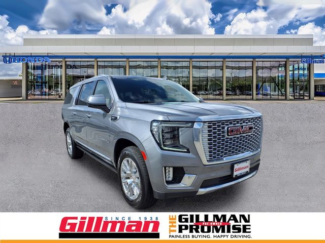 2022 GMC Yukon XL Denali 4WD photo