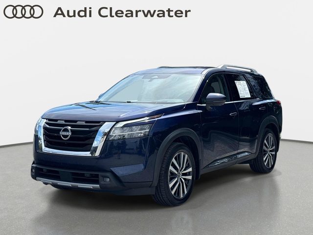 2022 Nissan Pathfinder Platinum 4WD photo