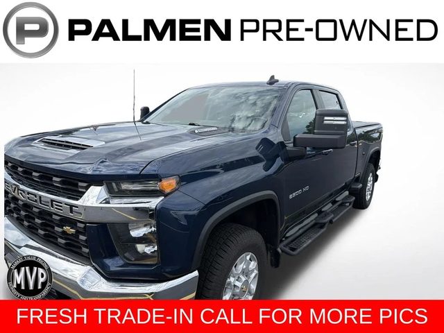 2022 Chevrolet Silverado 2500HD LT 4WD photo