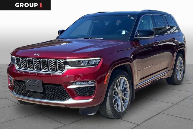 2022 Jeep Grand Cherokee Summit 4WD photo