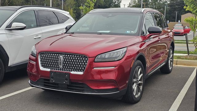 2022 Lincoln Corsair Standard AWD photo