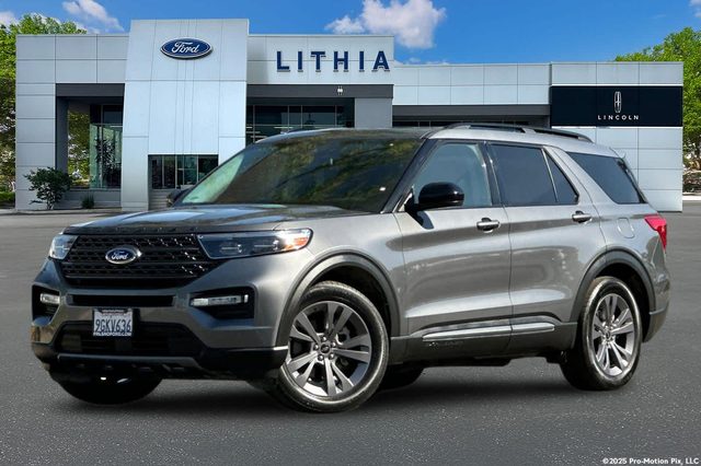 2022 Ford Explorer XLT RWD photo