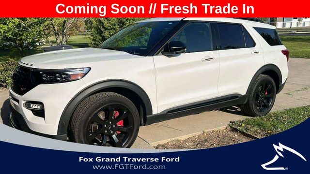 2022 Ford Explorer ST 4WD photo