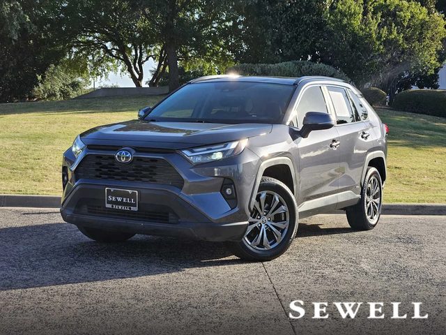 2022 Toyota RAV4 Hybrid XLE Premium AWD photo