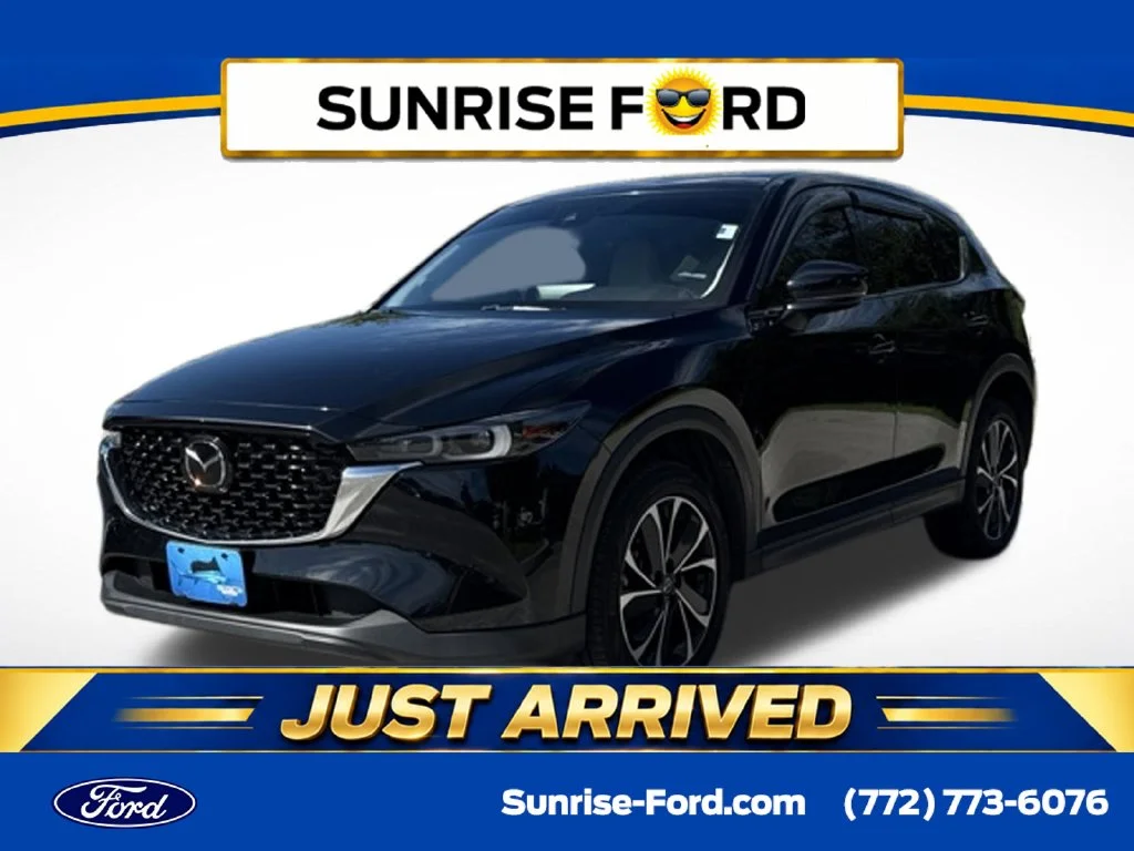 2022 Mazda CX-5 2.5 S Premium Package AWD photo