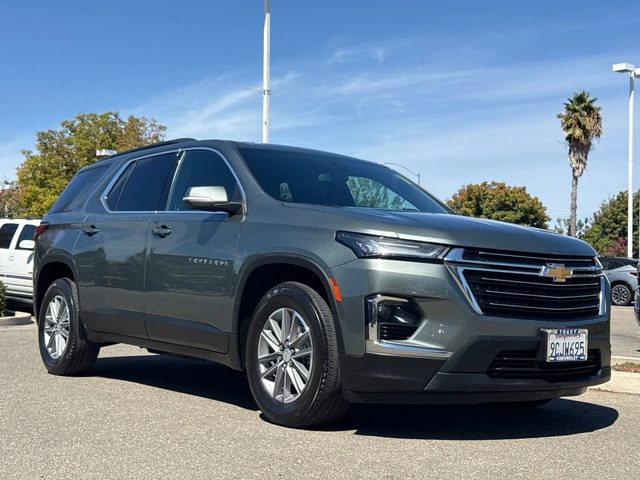 2022 Chevrolet Traverse LT Cloth AWD photo
