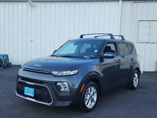 2022 Kia Soul LX FWD photo