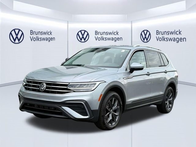 2022 Volkswagen Tiguan SE FWD photo