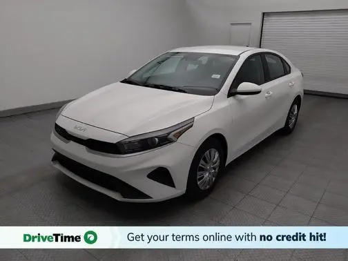 2022 Kia Forte FE FWD photo