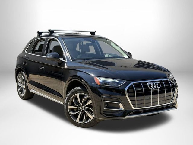 2021 Audi Q5 Premium Plus AWD photo