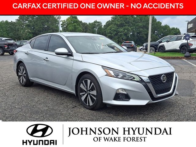2022 Nissan Altima 2.5 SL FWD photo