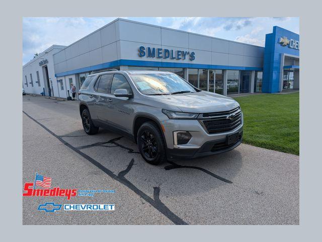 2023 Chevrolet Traverse LT Cloth AWD photo