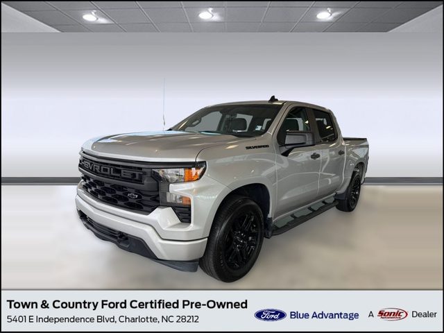 2022 Chevrolet Silverado 1500 Custom RWD photo