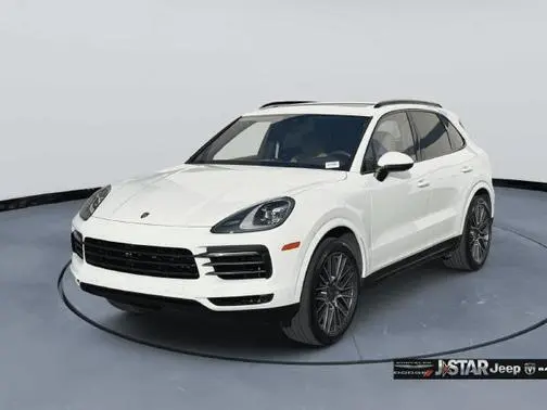 2023 Porsche Cayenne Platinum Edition AWD photo