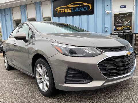 2019 Chevrolet Cruze LT FWD photo